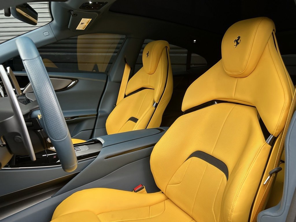 Used 2024 Ferrari Purosangue image 5