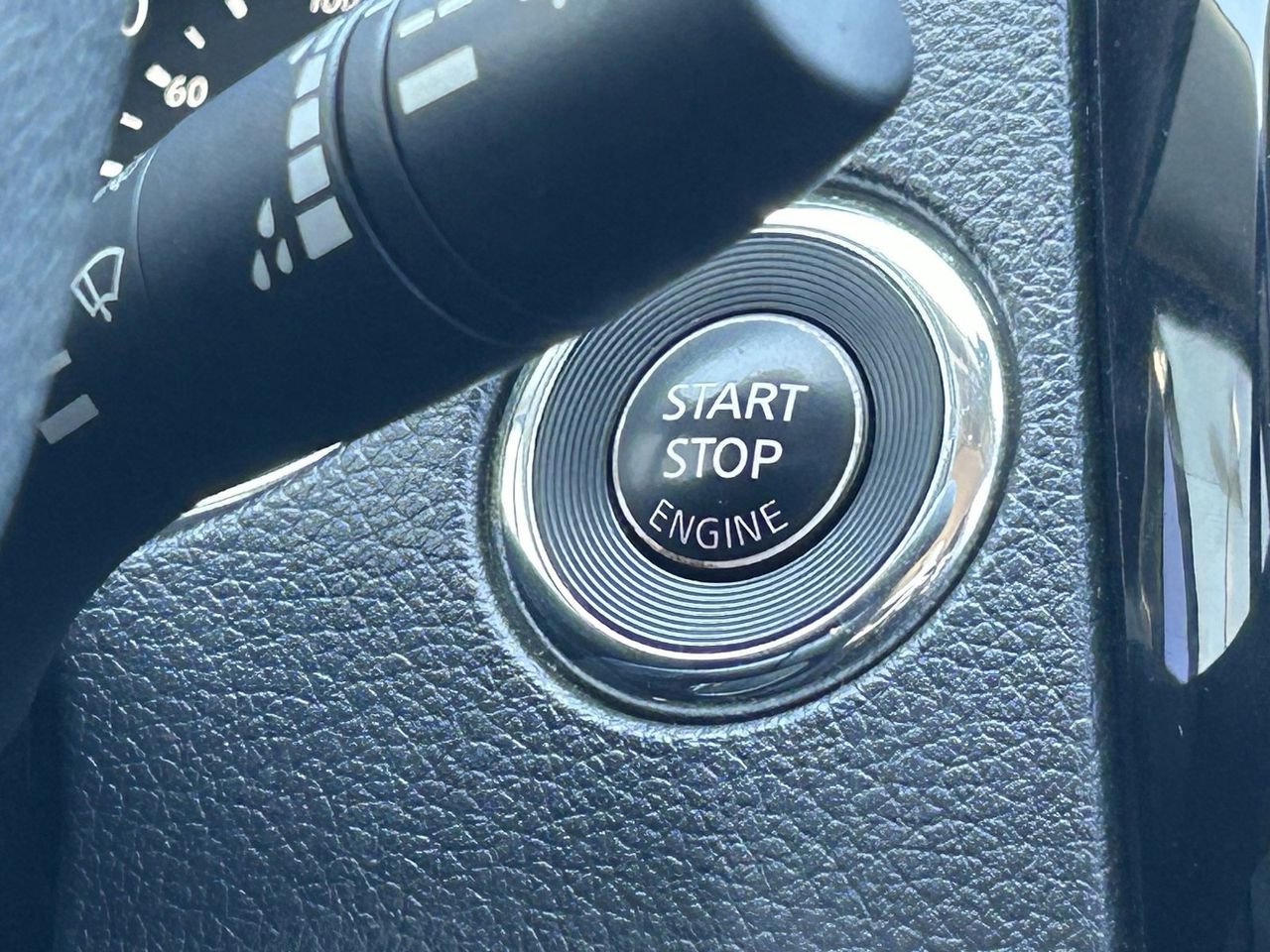 Certified 2019 Nissan Rogue SV image 24