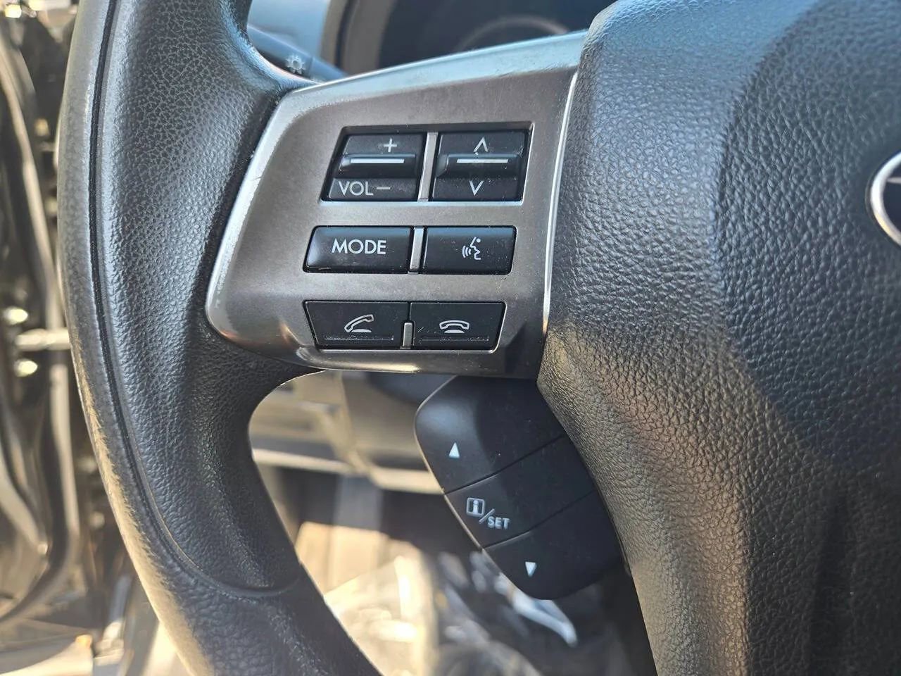 Used 2014 Subaru Forester 2.5i Premium w/ All-Weather Package AWD/4WD image 21