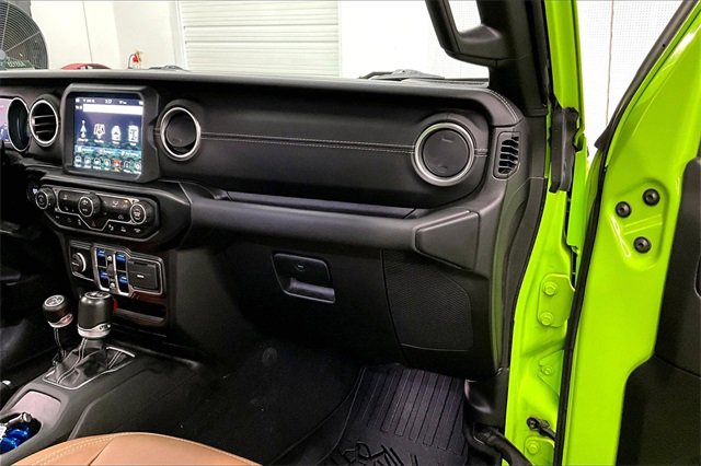 Used 2021 Jeep Wrangler Unlimited Sahara w/ Safety Group image 15