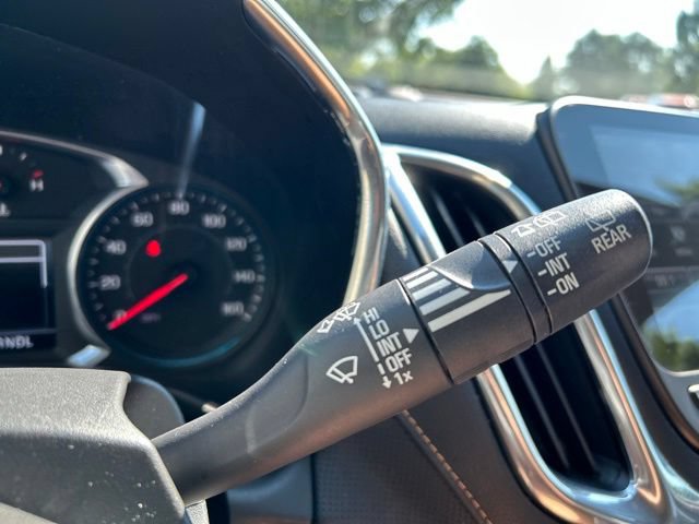Used 2018 Chevrolet Equinox Premier AWD/4WD image 17