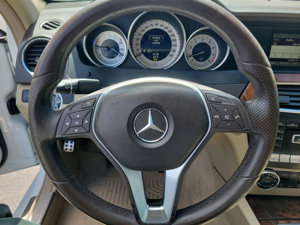 Used 2013 Mercedes-Benz C 300 4MATIC Sedan image 21