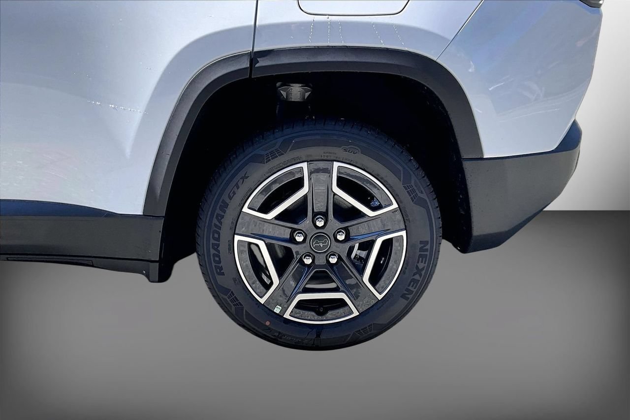 New 2026 Jeep Cherokee Laredo AWD/4WD image 31