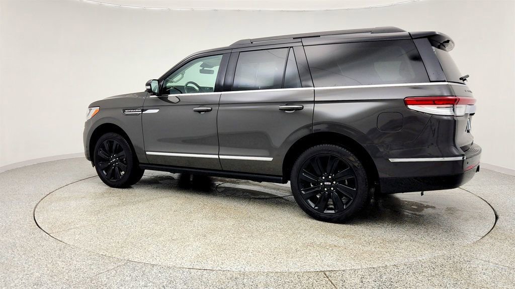 Used 2024 Lincoln Navigator Black Label image 7
