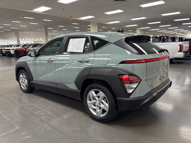 Used 2024 Hyundai Kona SE FWD image 5