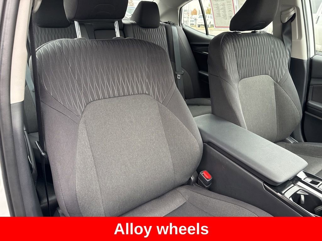 Certified 2025 Toyota Camry LE image 28
