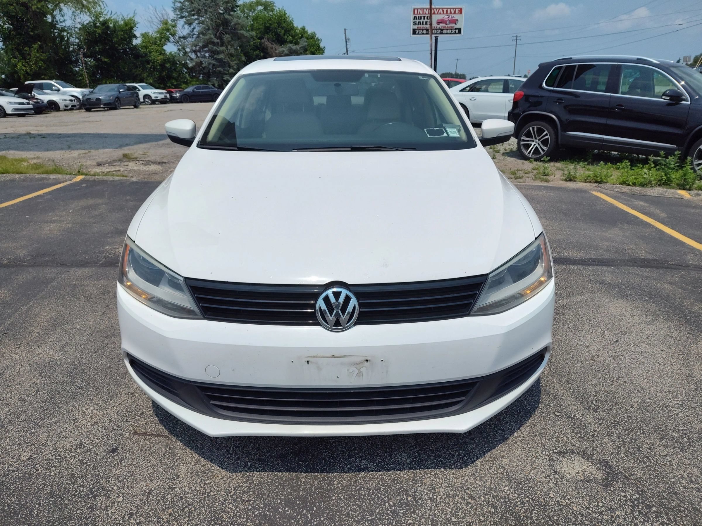 Used 2011 Volkswagen Jetta TDI FWD image 8