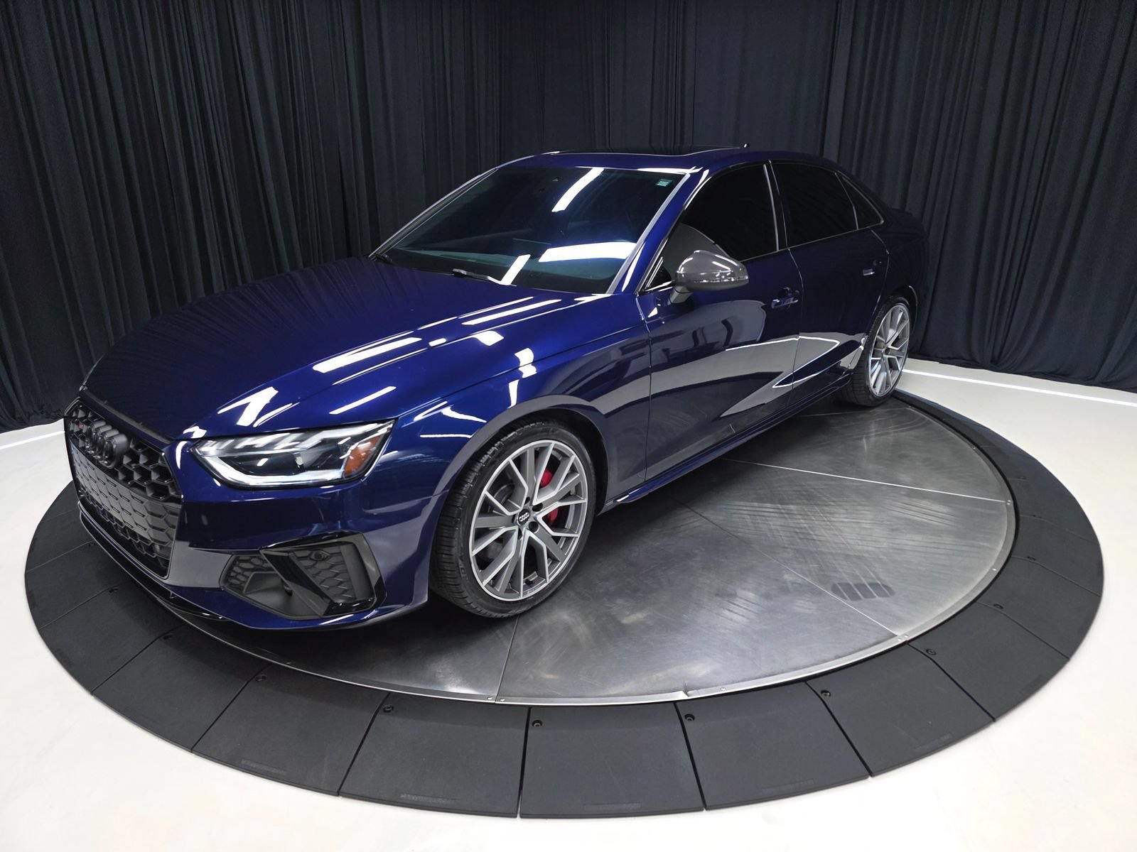 Used 2020 Audi S4 Premium Plus w/ Premium Plus Package AWD/4WD image 9