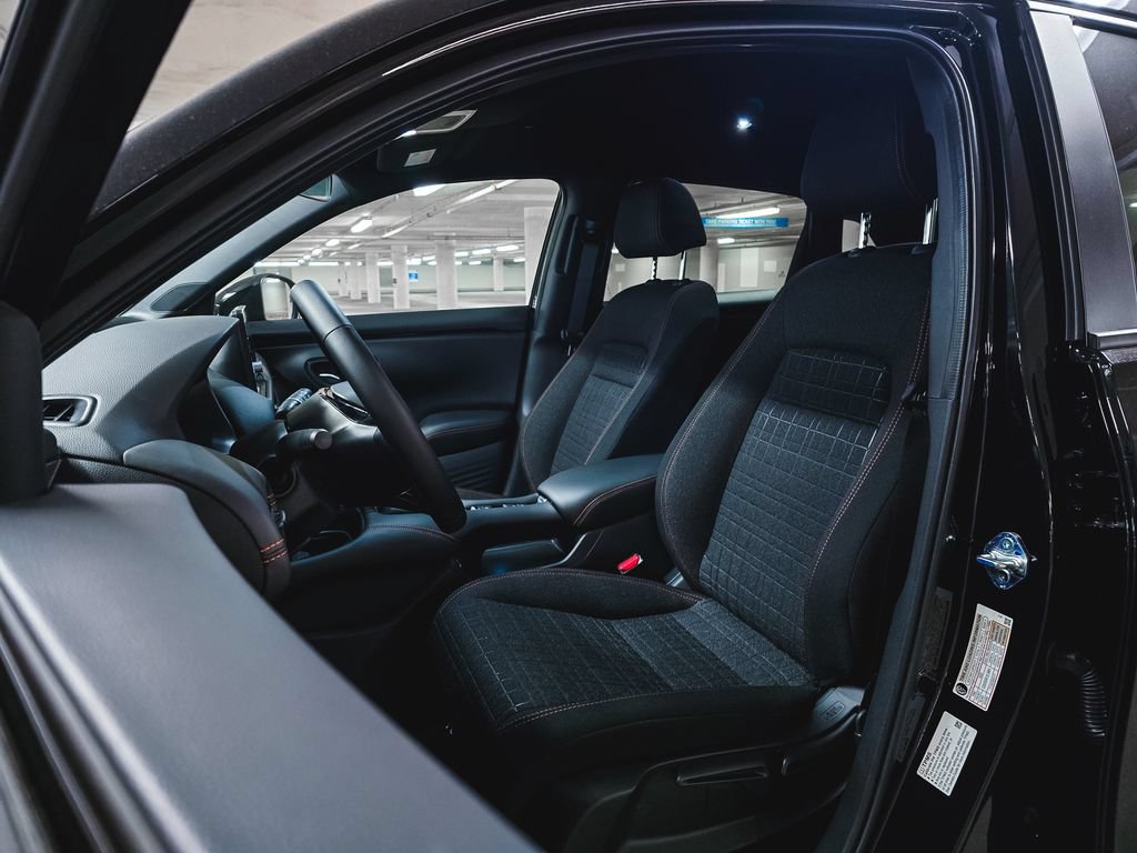 Used 2023 Honda HR-V Sport image 16