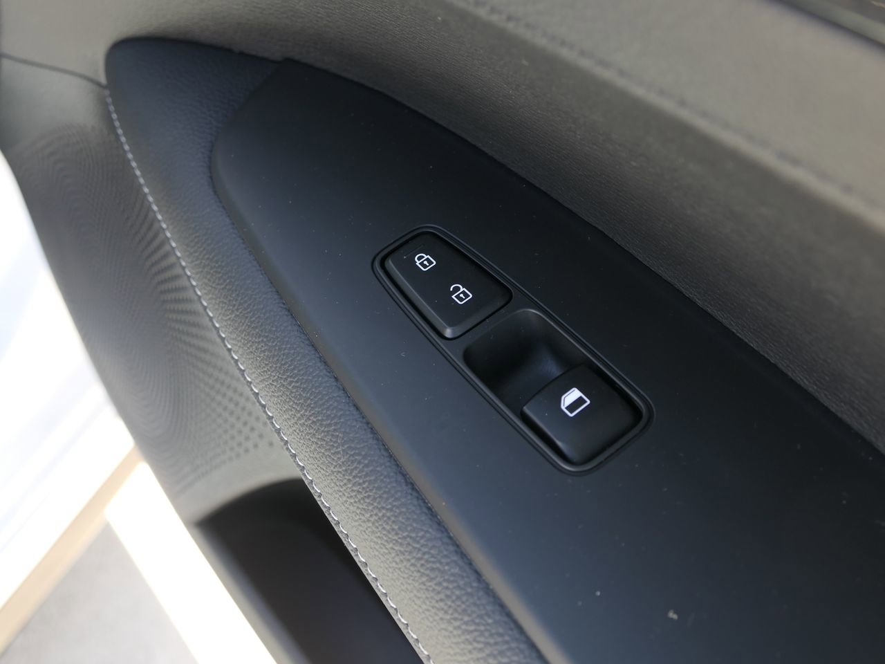 Used 2023 Kia Forte GT-Line w/ GT-Line Technology Package image 26