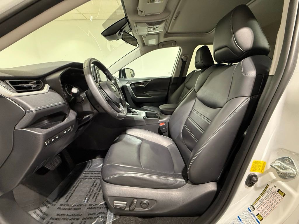 Used 2019 Toyota RAV4 XLE Premium w/ Cold Weather Package image 13