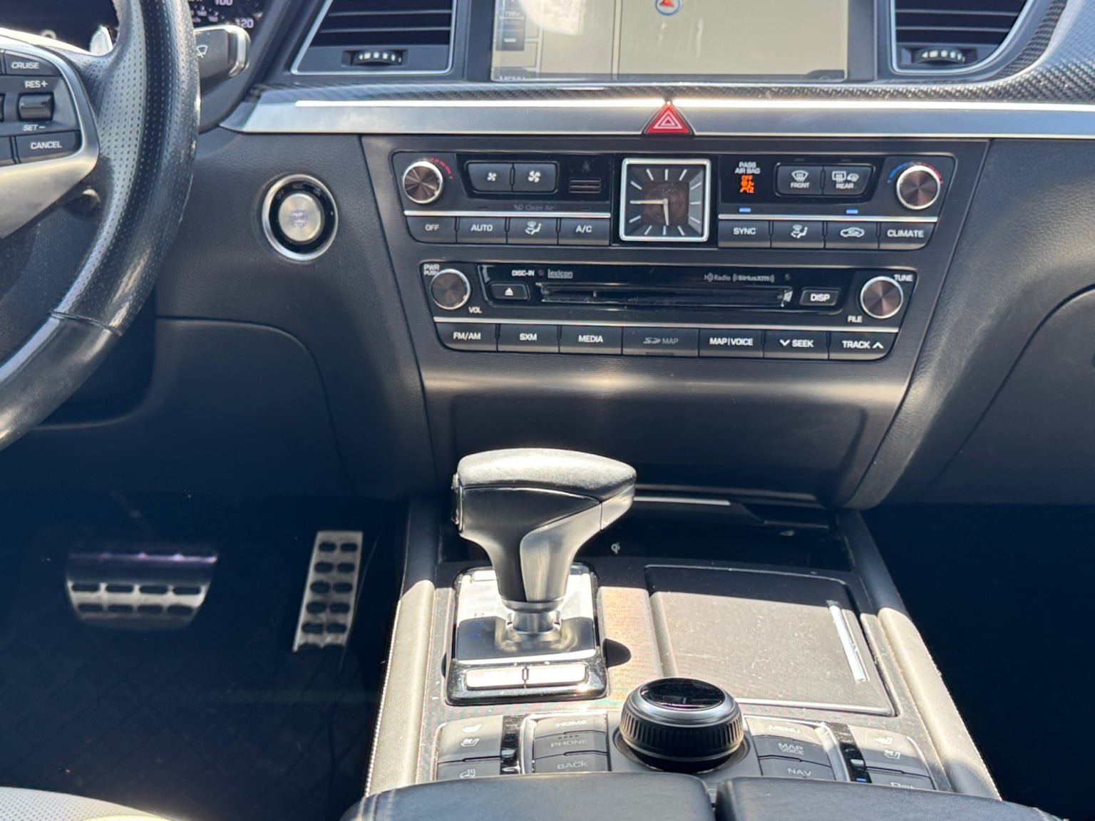 Used 2019 Genesis G80 3.3T Sport RWD image 15