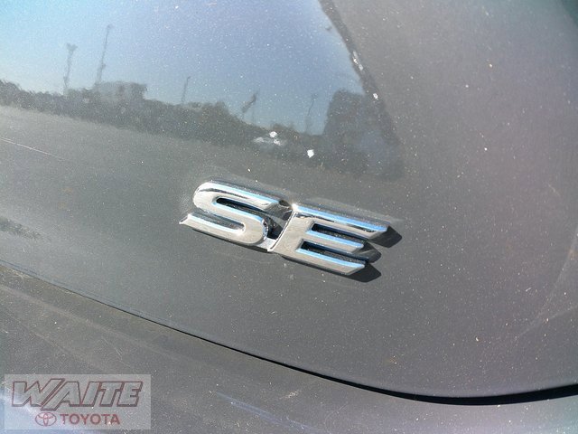 New 2025 Toyota Camry SE image 7