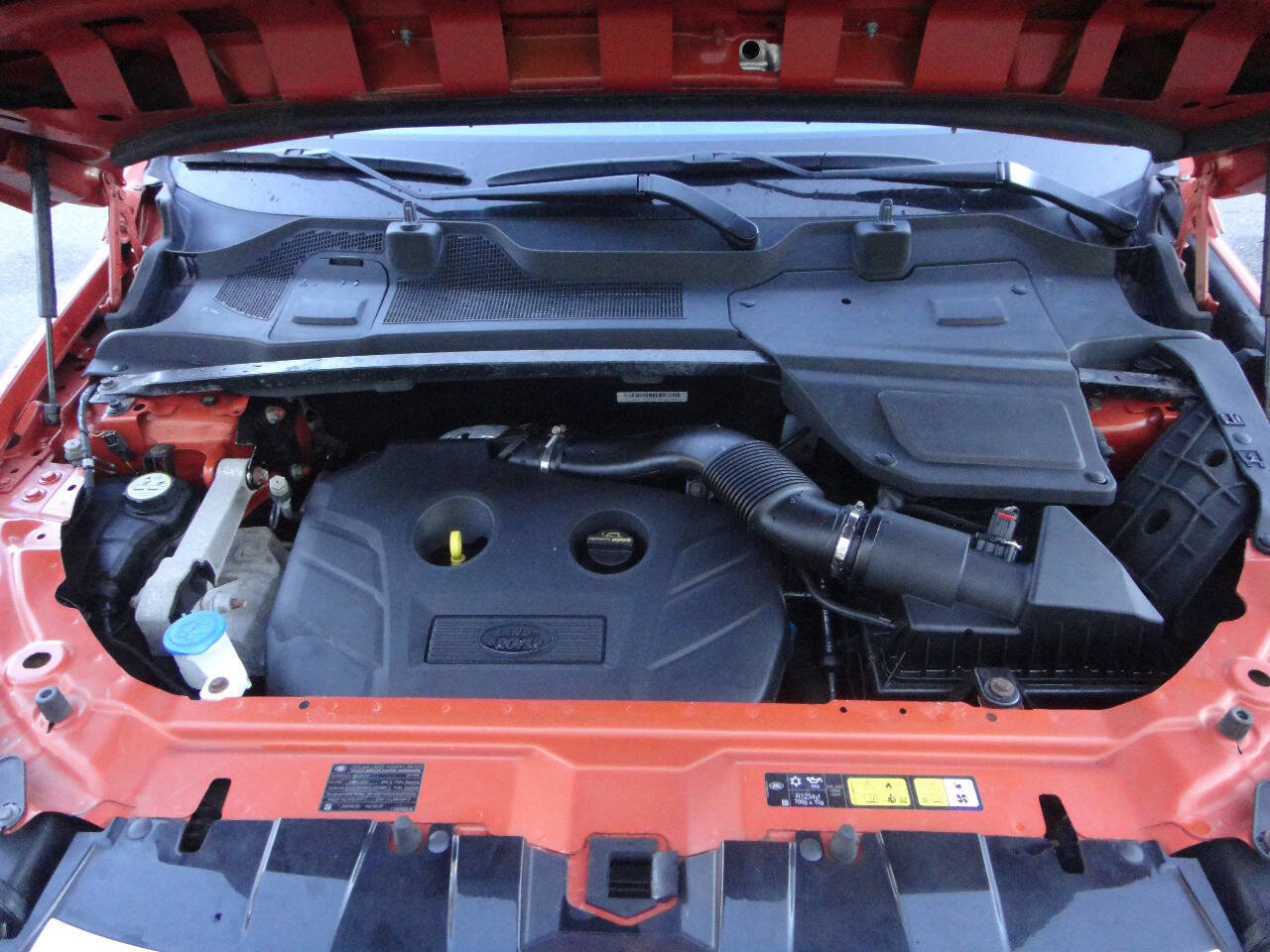 Used 2017 Land Rover Discovery Sport HSE image 17