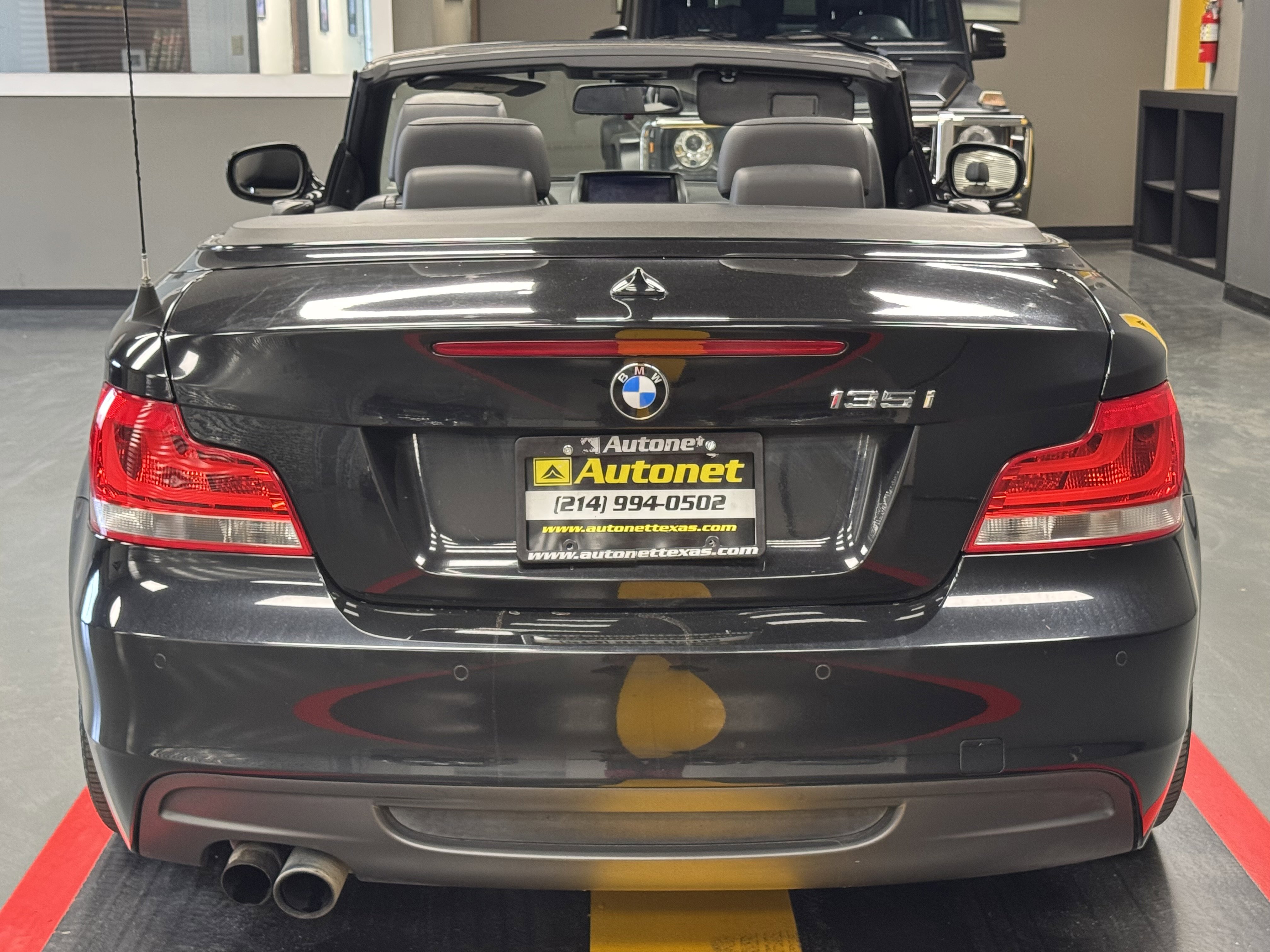 Used 2012 BMW 135i Convertible image 5