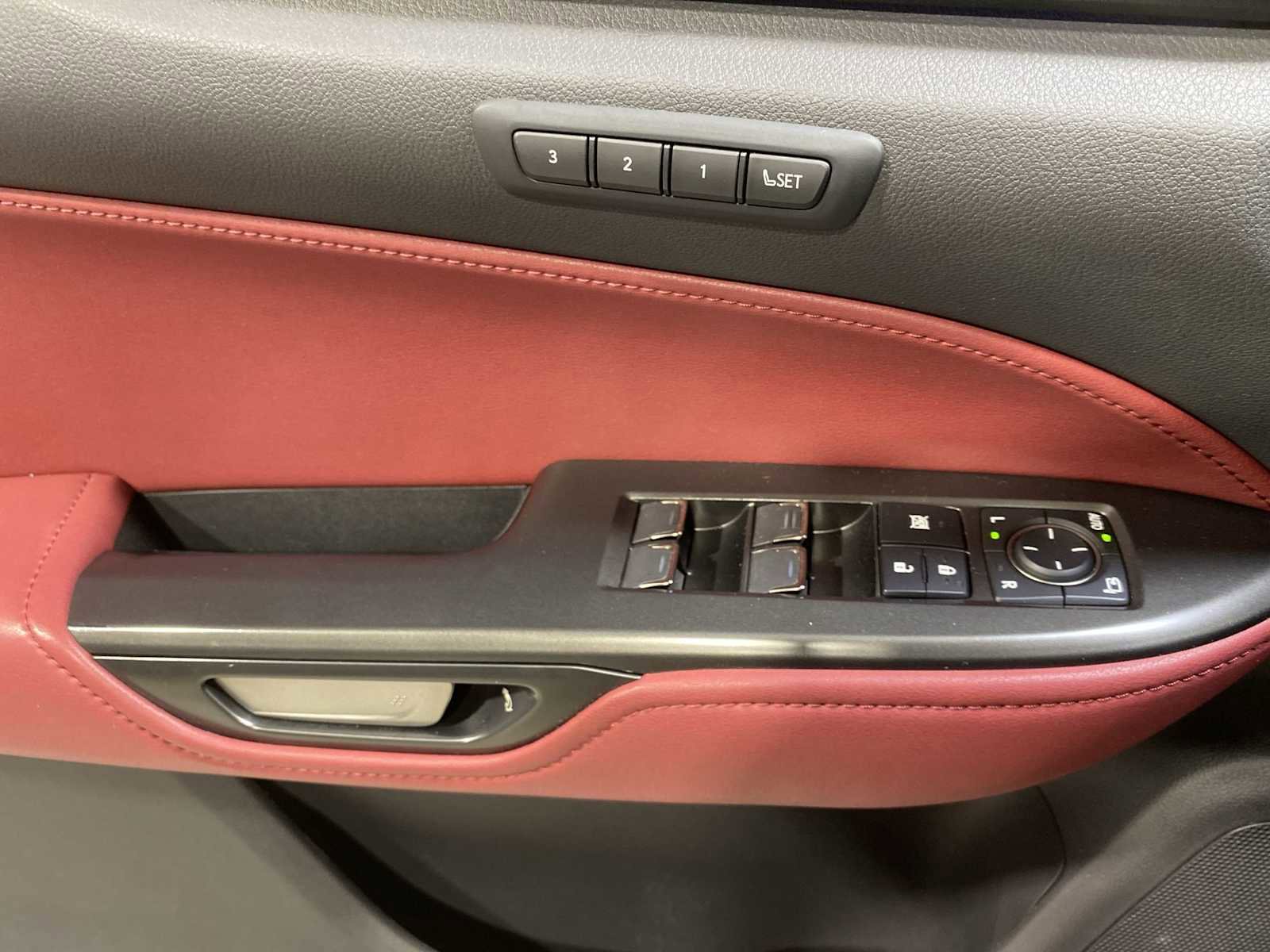 Used 2024 Lexus NX 350 AWD image 23