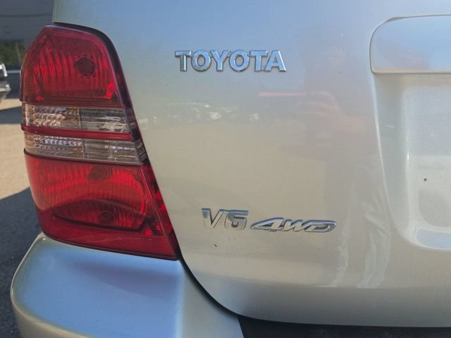 Used 2003 Toyota Highlander Limited AWD/4WD image 28