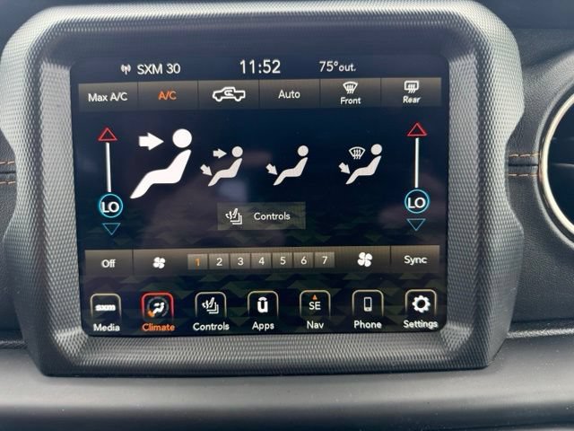 Used 2021 Jeep Gladiator Overland AWD/4WD image 22
