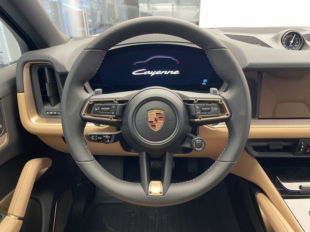 New 2026 Porsche Cayenne Coupe AWD/4WD image 10