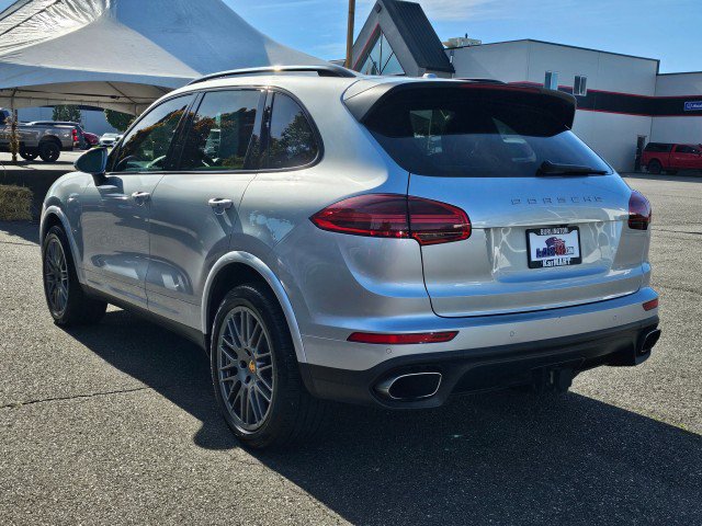 Used 2017 Porsche Cayenne Platinum Edition AWD/4WD image 5
