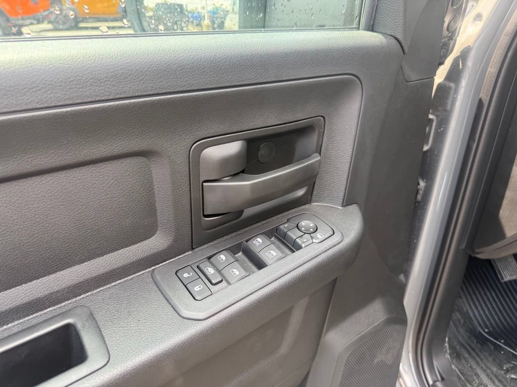 New 2026 RAM 3500 Tradesman w/ Chrome Appearance Group A AWD/4WD image 17