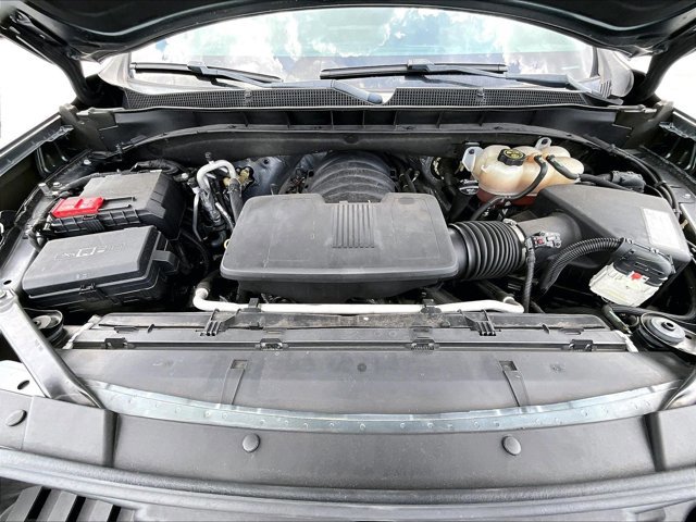 Used 2021 Chevrolet Suburban LS image 11