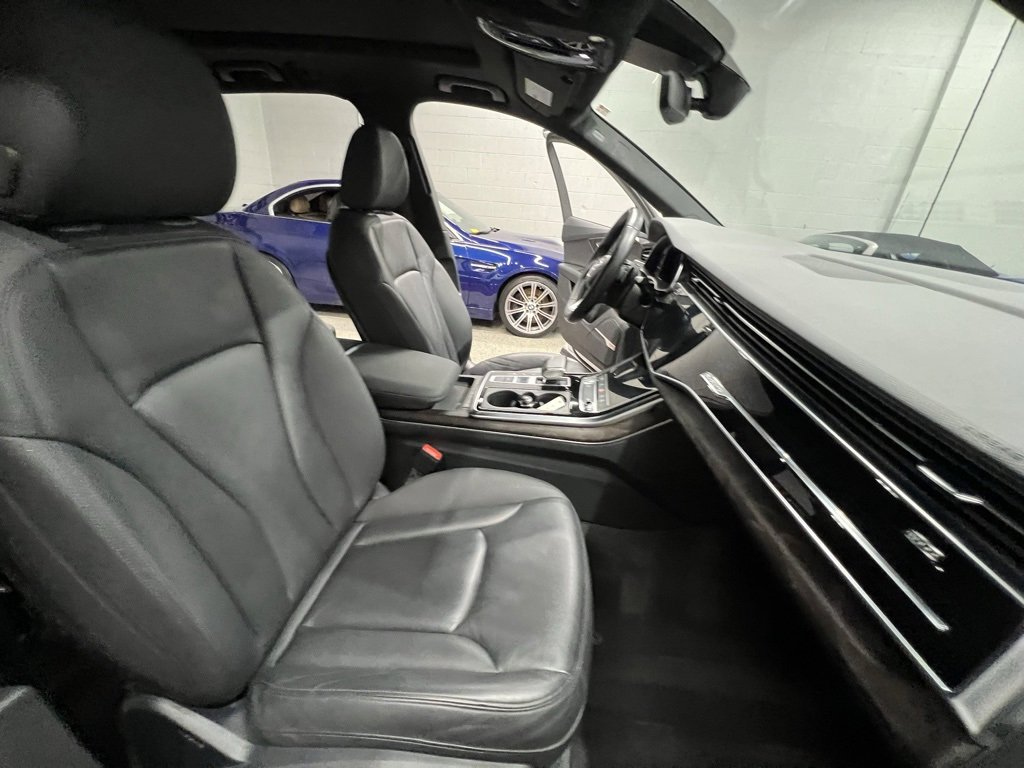 Used 2020 Audi Q7 3.0T Premium Plus w/ Premium Plus Package image 32