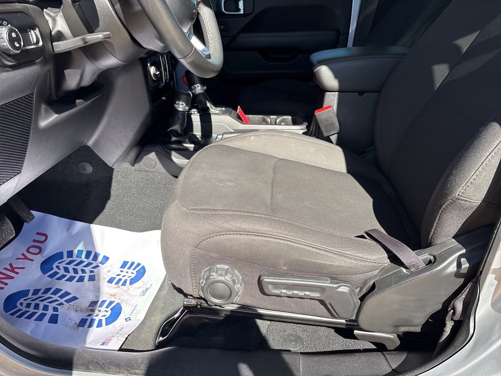 Certified 2023 Jeep Gladiator Overland image 15