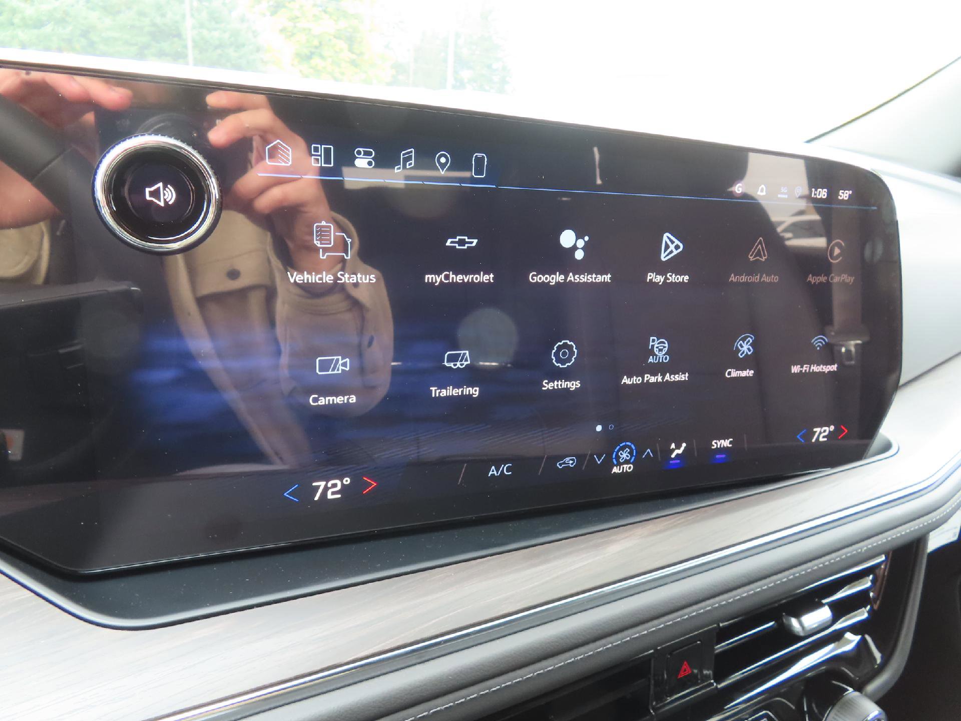 New 2026 Chevrolet Suburban LS w/ LPO, Dark Essentials Package image 19