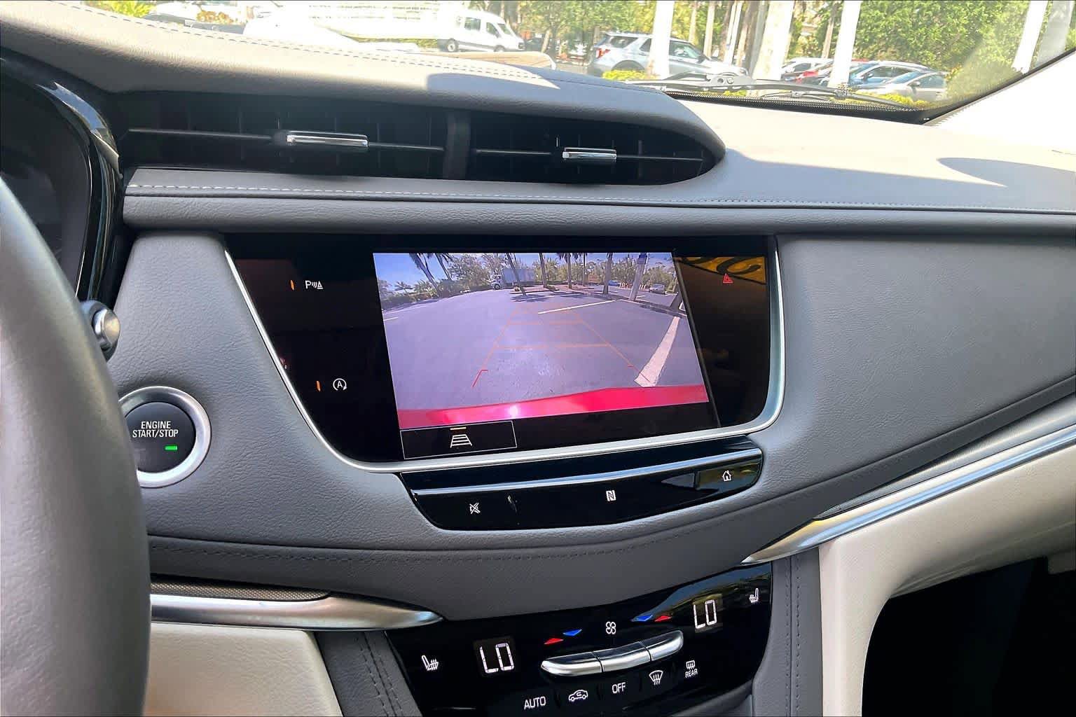 Used 2021 Cadillac XT5 Premium Luxury FWD image 22