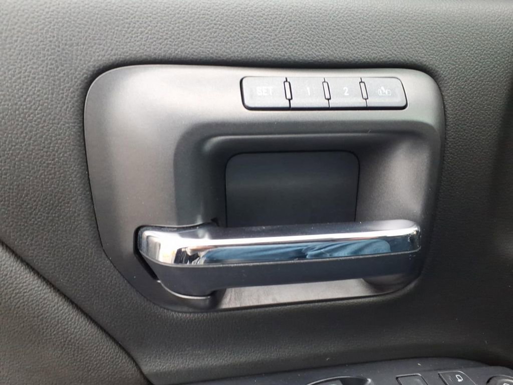 Used 2017 GMC Sierra 1500 Denali w/ Denali Ultimate Package image 15