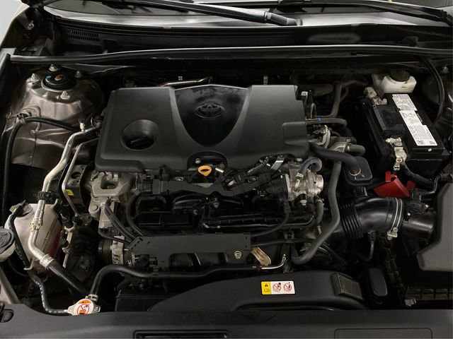 Used 2022 Toyota Camry SE FWD image 12
