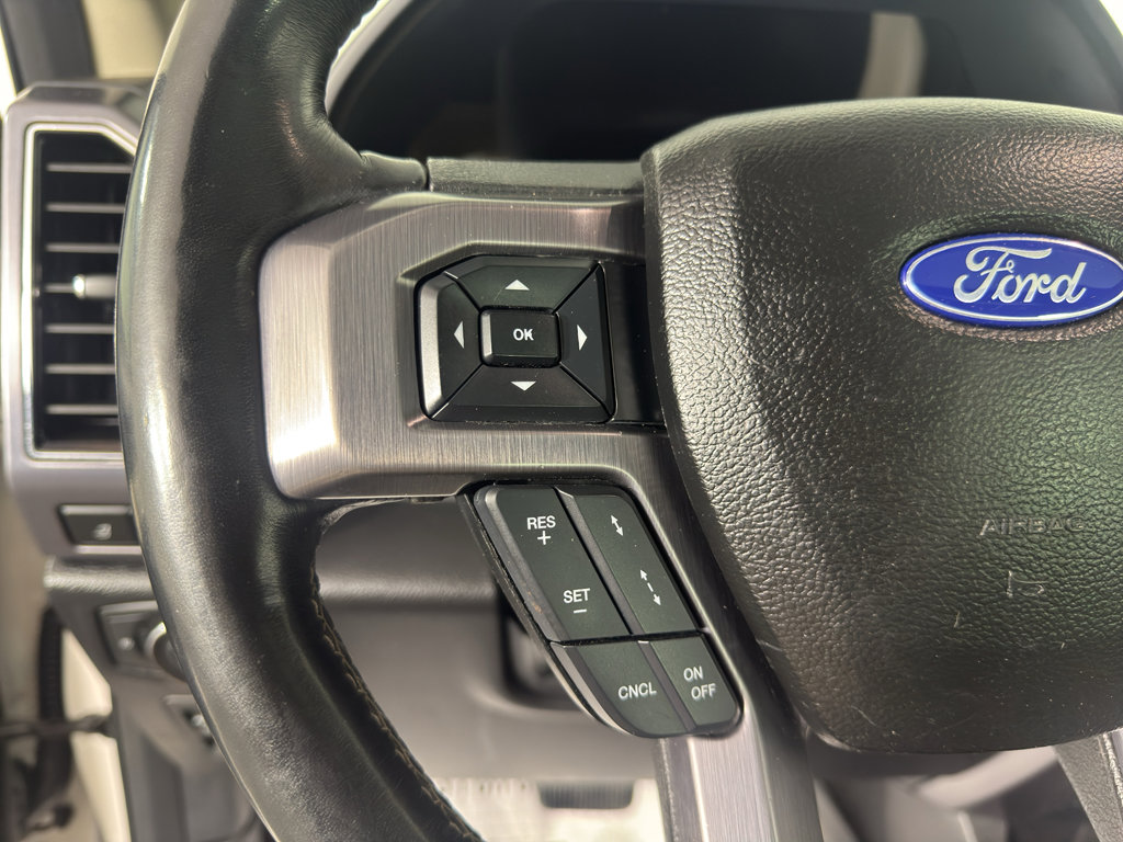 Used 2018 Ford Expedition Platinum AWD/4WD image 19