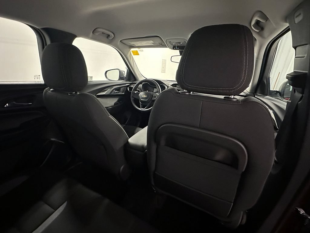 Used 2022 Chevrolet TrailBlazer LS AWD/4WD image 23
