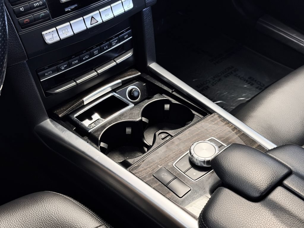 Used 2015 Mercedes-Benz E 250 BlueTEC Sedan image 19