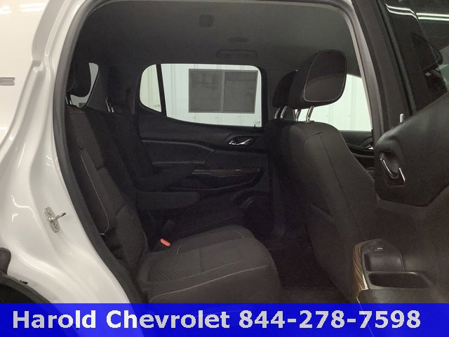 Used 2019 GMC Acadia SLE image 9