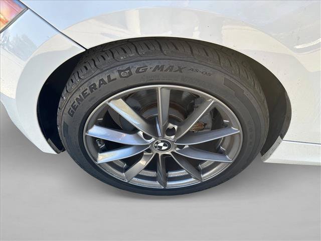 Used 2013 BMW 128i Convertible RWD image 9