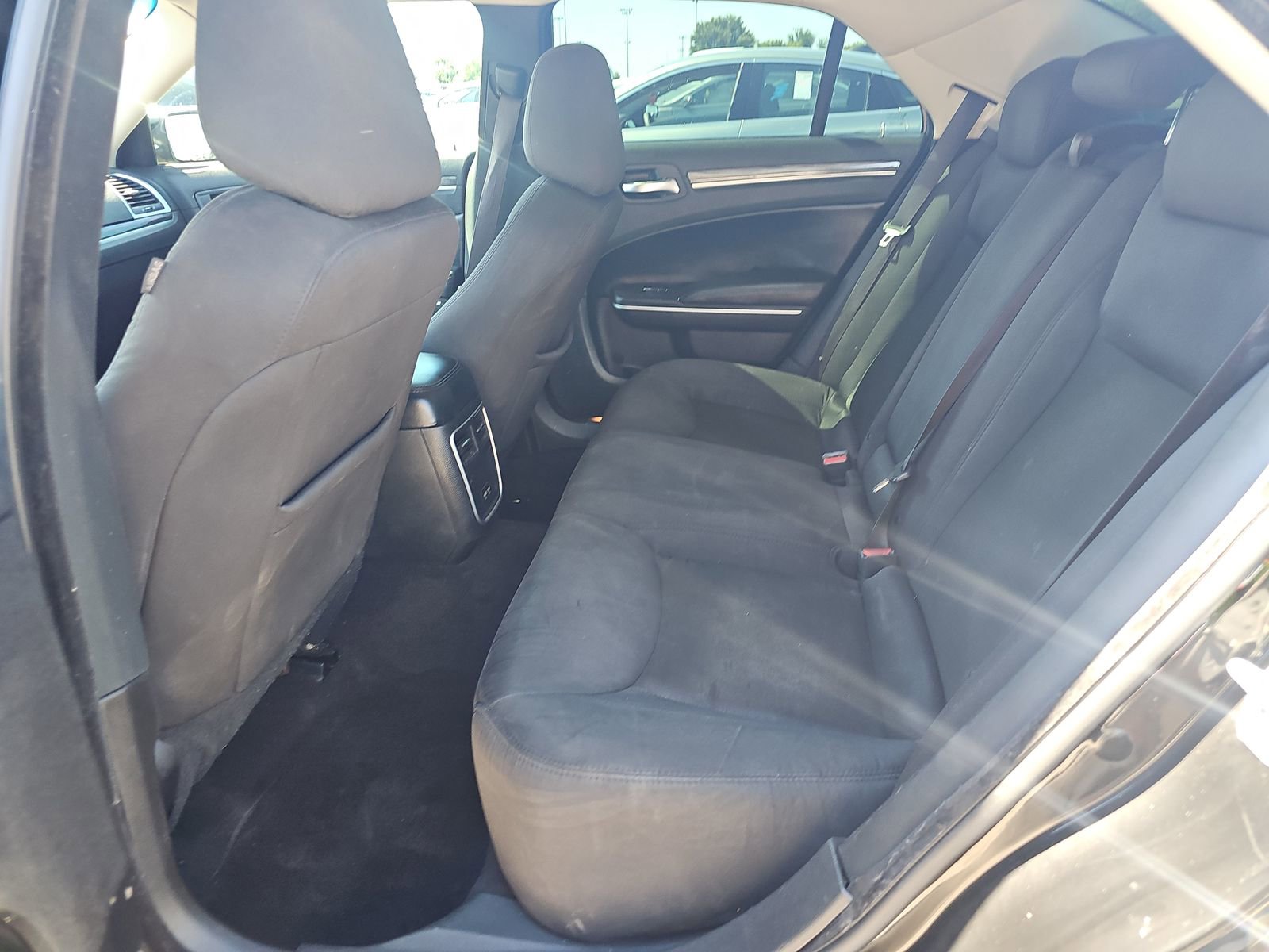 Used 2022 Chrysler 300 Touring w/ Sport Appearance Package RWD image 11