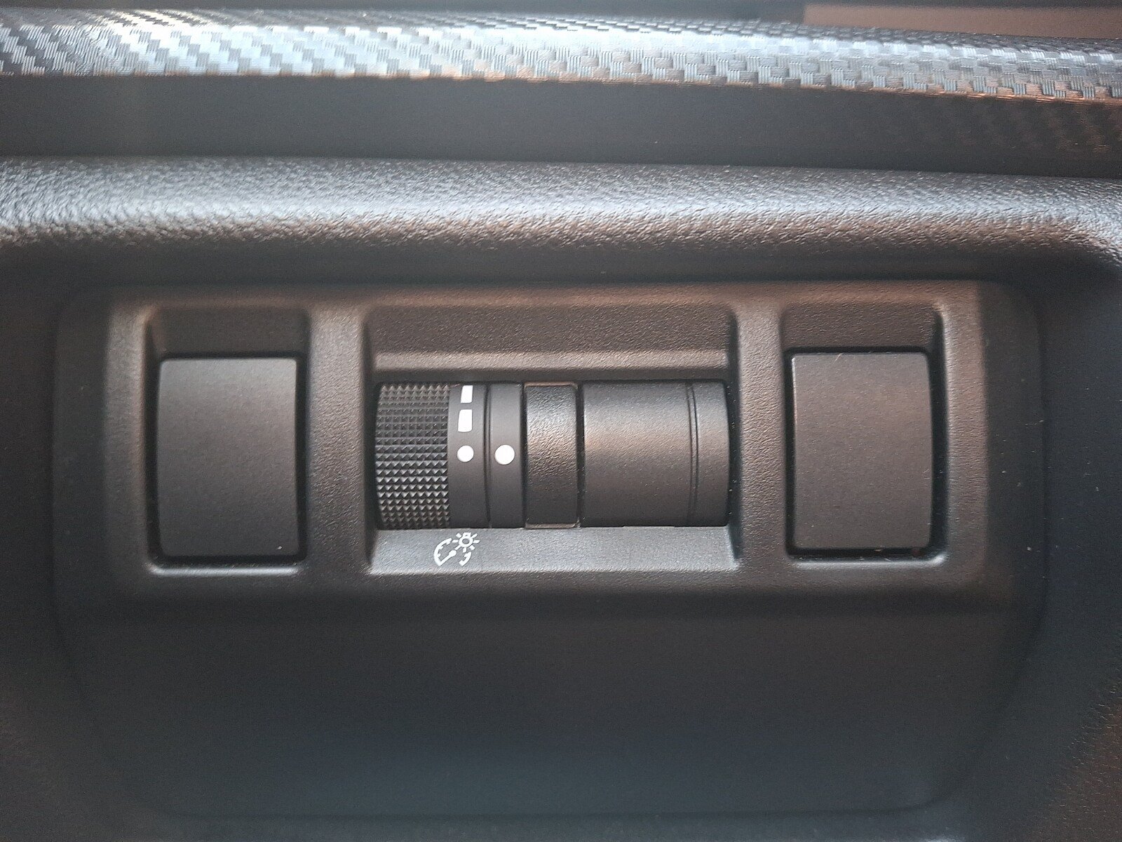Certified 2024 Subaru Crosstrek 2.0i Premium AWD/4WD image 26