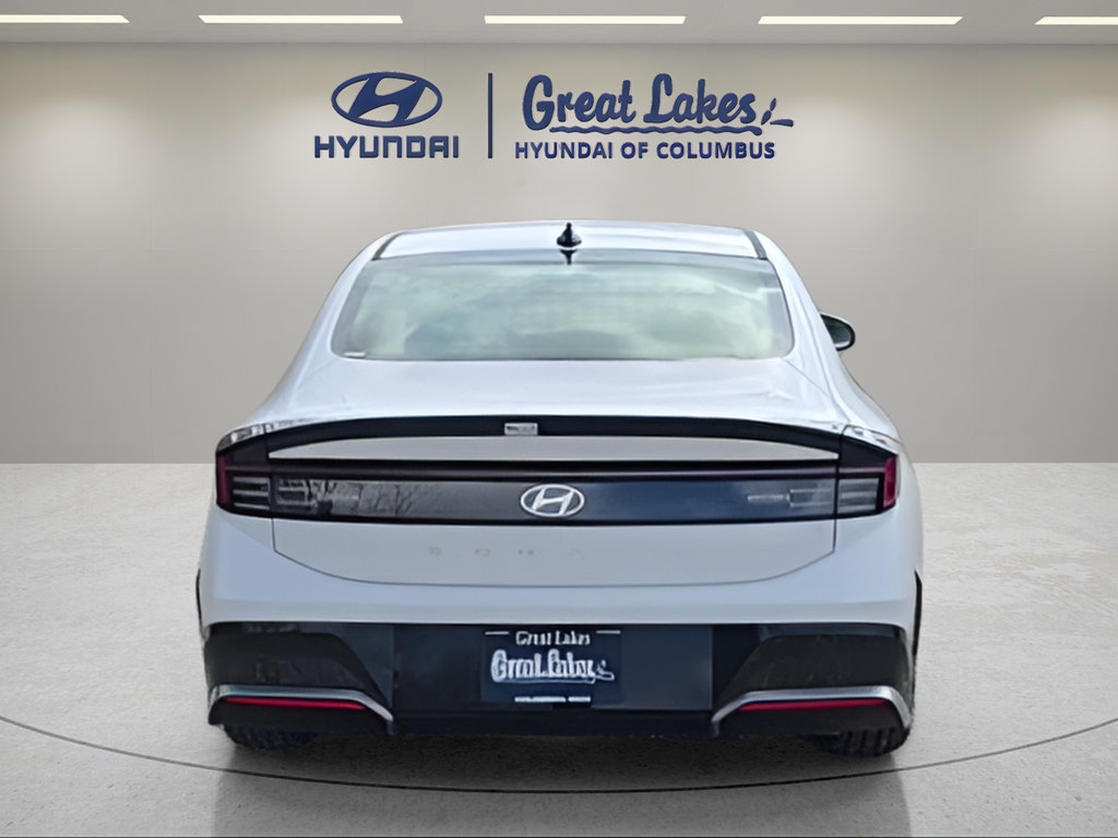 New 2026 Hyundai Sonata SEL FWD image 4