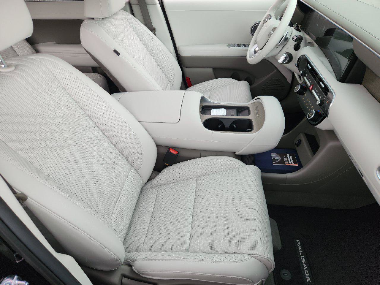 New 2027 Hyundai Palisade SEL FWD image 11