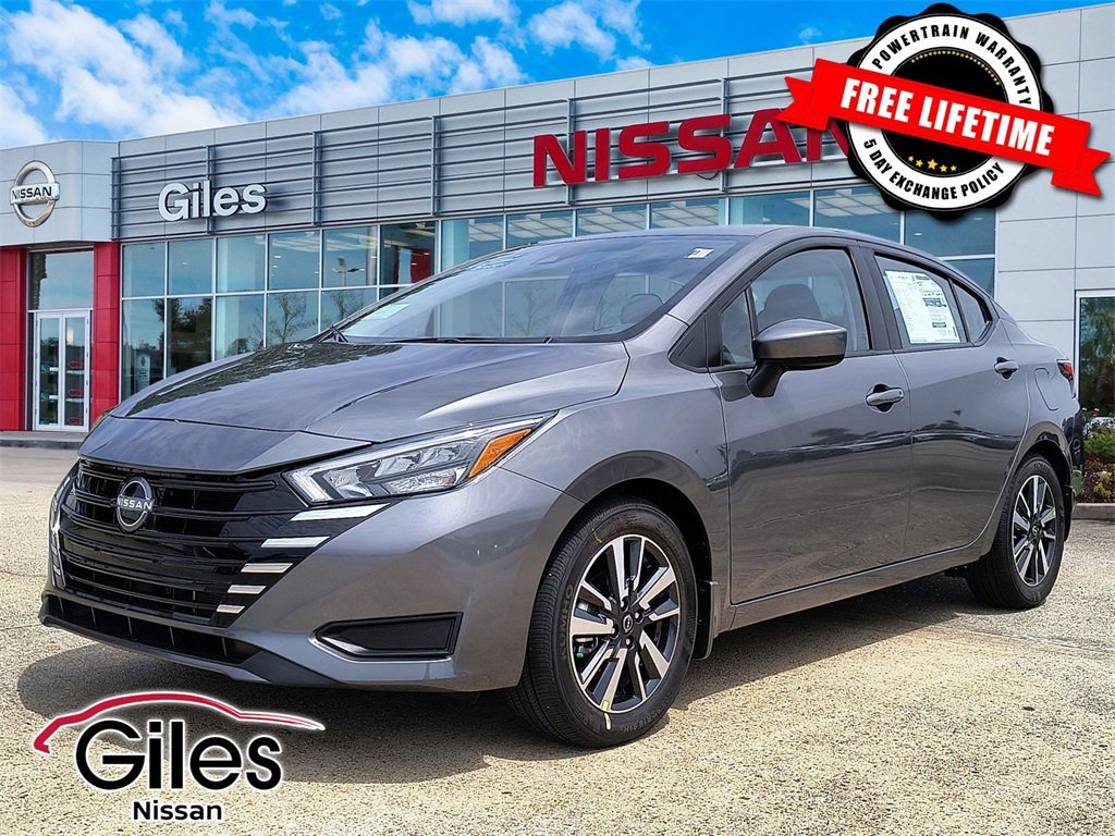 New 2025 Nissan Versa SV