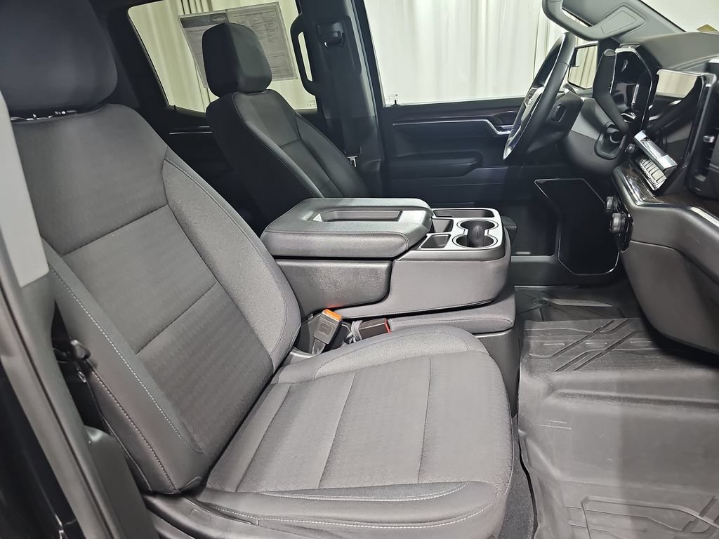 Certified 2024 Chevrolet Silverado 1500 LT AWD/4WD image 13