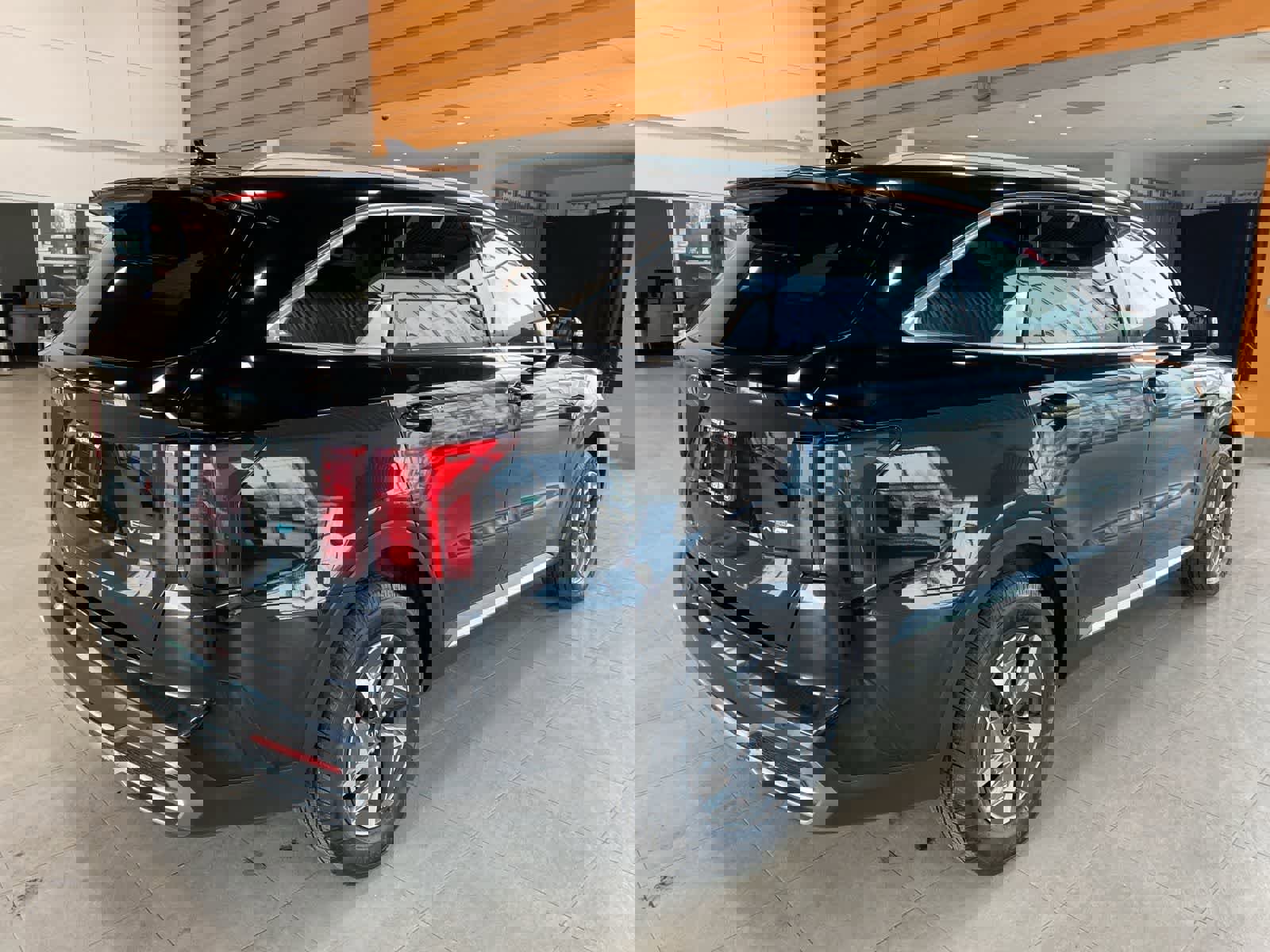 Used 2021 Kia Sorento EX image 5