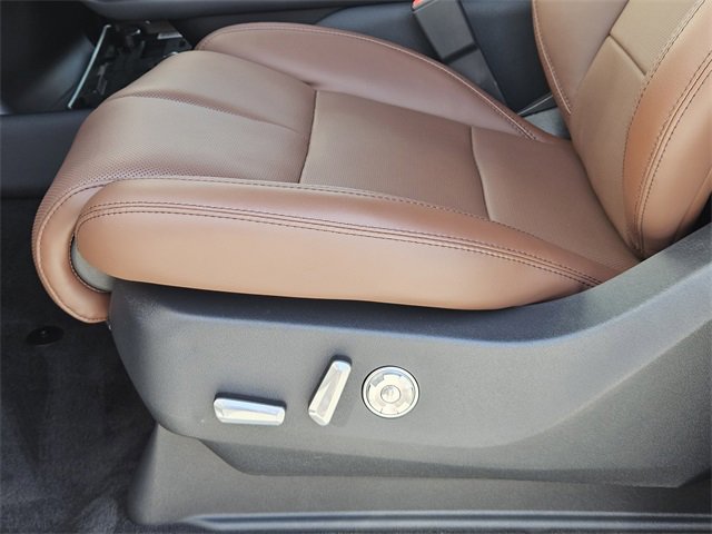 New 2025 Lincoln Navigator L Reserve image 22