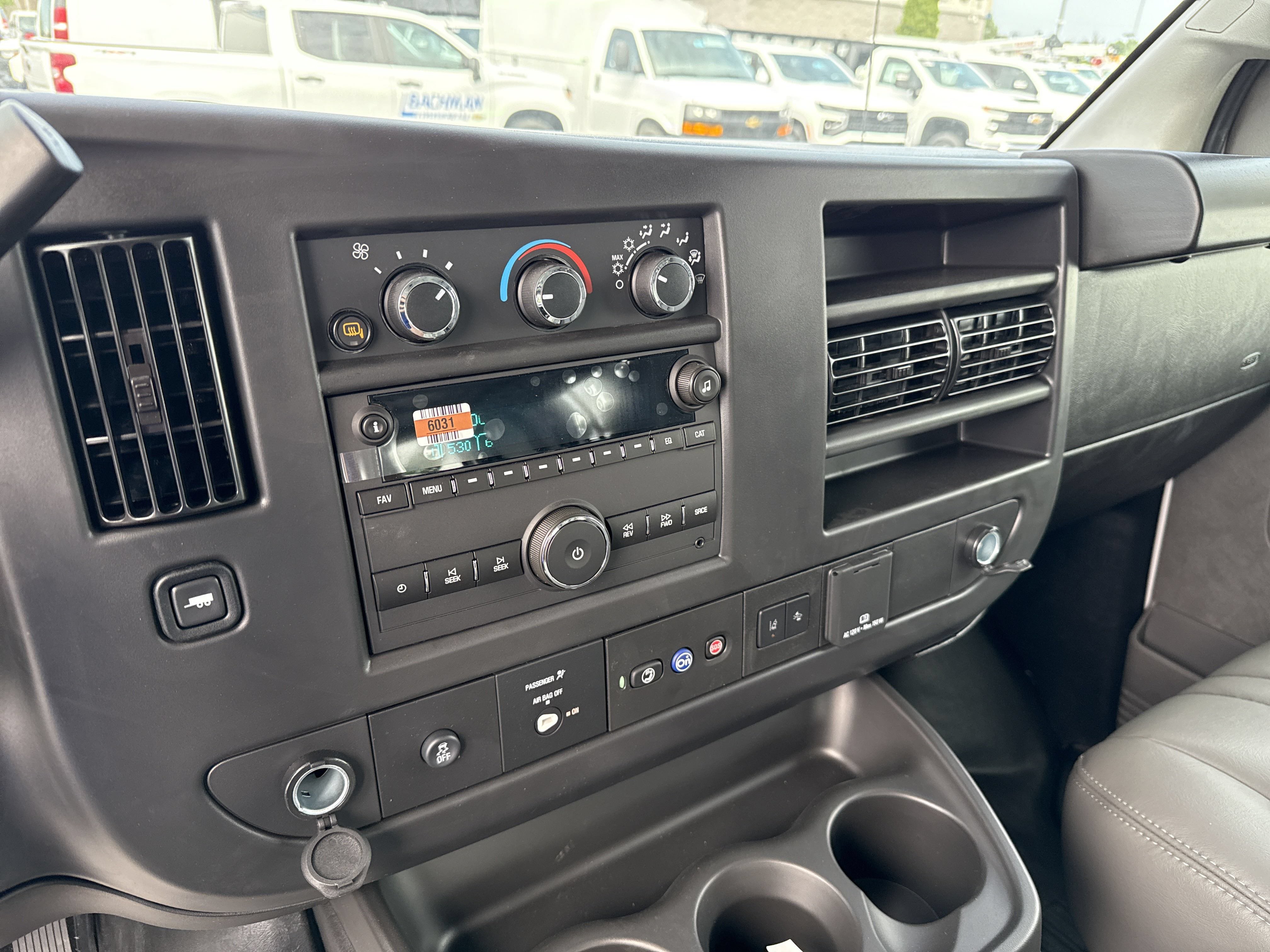 New 2025 Chevrolet Express 3500 w/ Driver Convenience Package RWD image 17