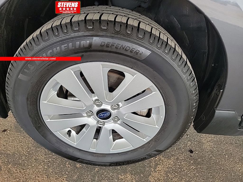 Used 2018 Subaru Outback 2.5i Premium image 11