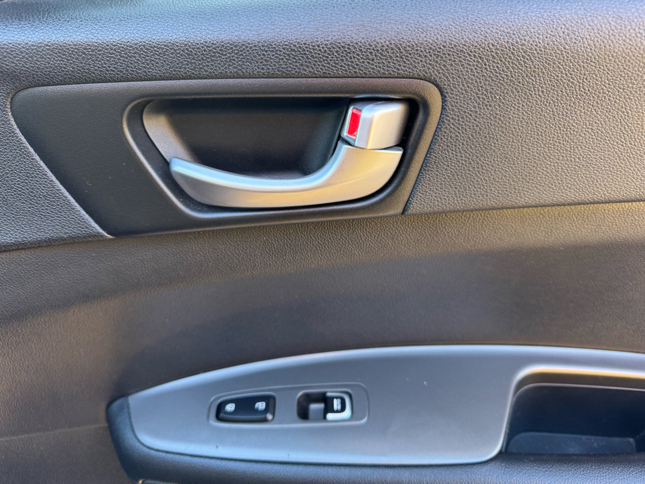 Used 2020 Kia Optima S image 35