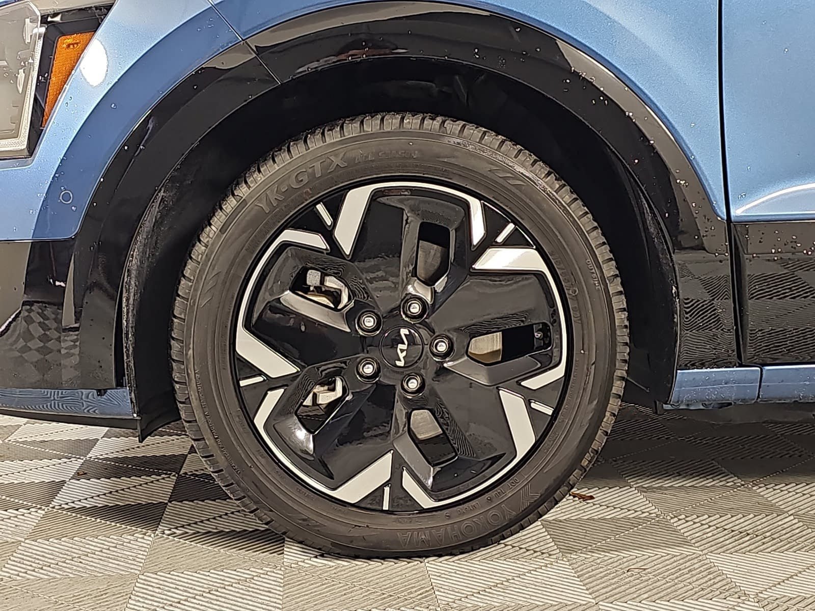 Used 2023 Kia Niro Wave FWD image 10