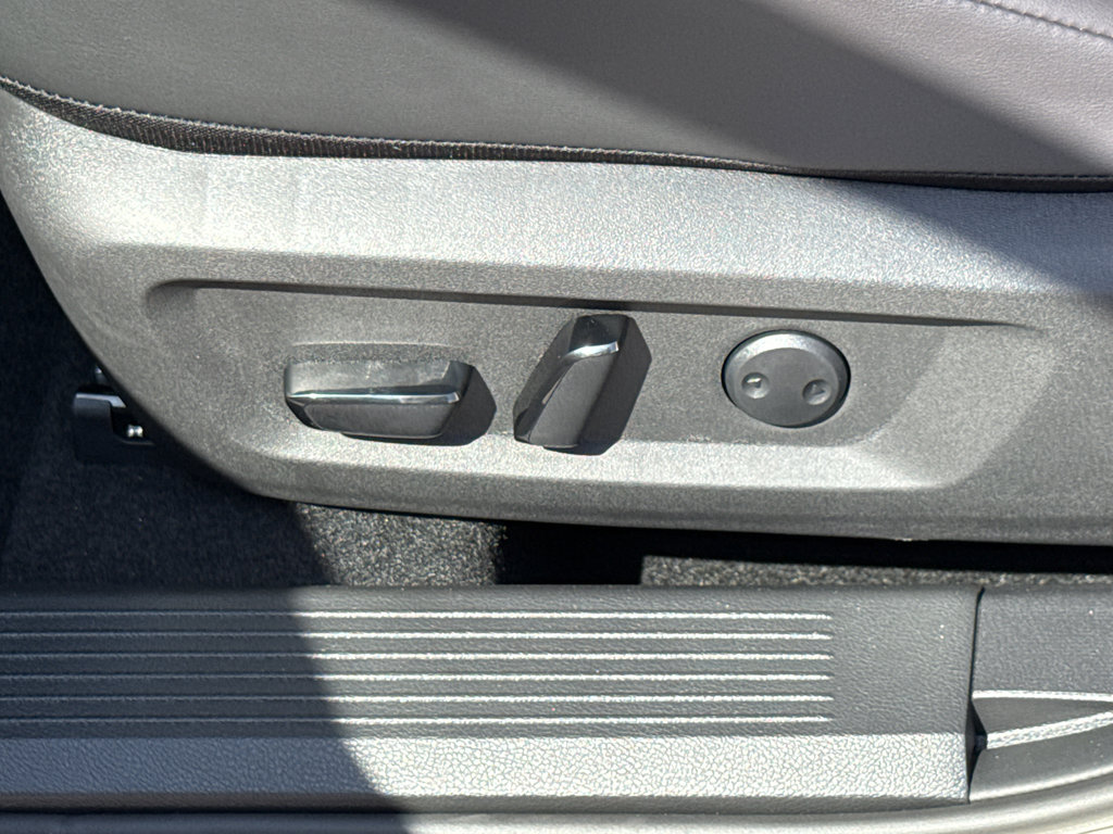 New 2026 Nissan Rogue SV w/ SV Premium Package image 15